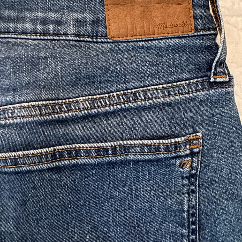 Madewell The Mid-Rise Perfect Vintage Jean - Picture 5 of 7